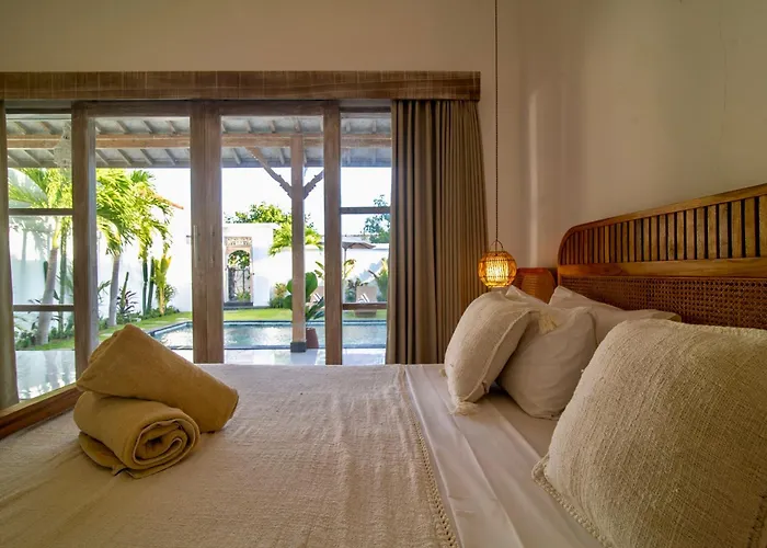 Simple & Magical Praya Villa Seminyak