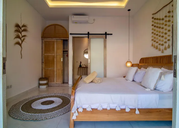 Simple & Magical Praya * Seminyak