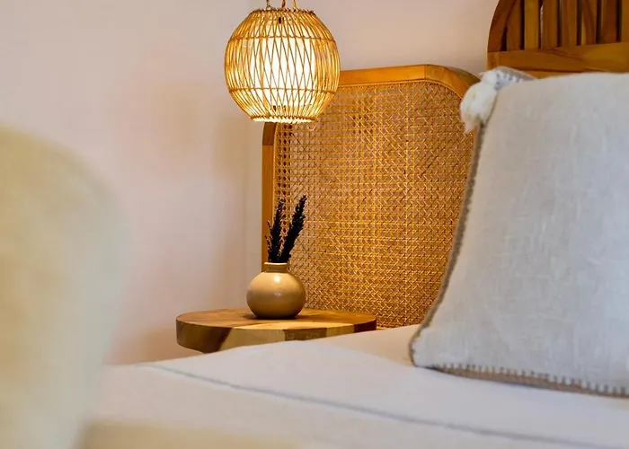Simple & Magical Praya Seminyak