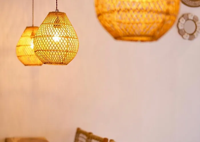 Simple & Magical Praya
