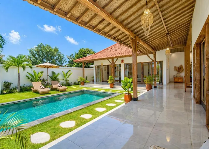 Simple & Magical Praya Villa Seminyak